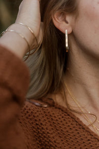 Anais Everyday Gold Rectangle Hoops