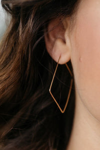 Lex Gold Hammered  Threader Earrings| Geometric Earrings| Slow Fashion| Ethical Jewelry| Minimalist Everyday Jewelry| Gift For Her